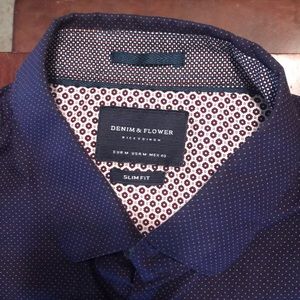 D&F slim fit Men’s Dress Shirt (M)